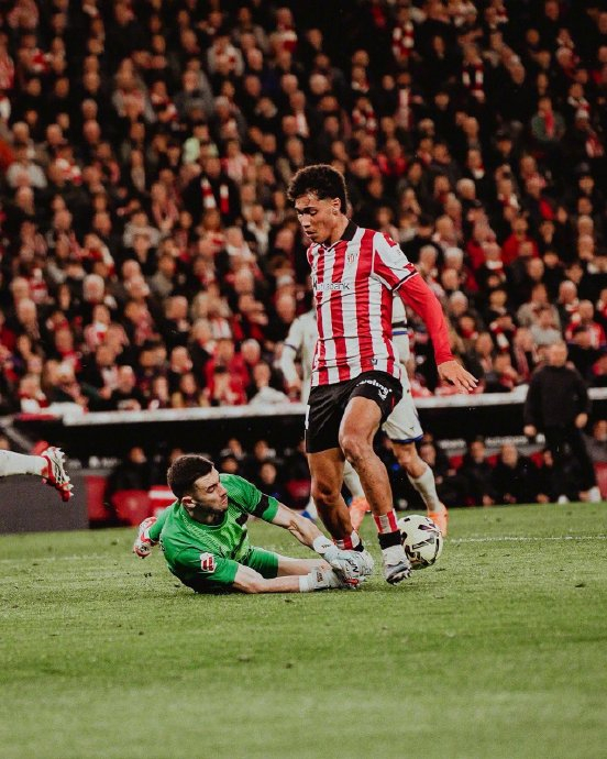 包含离谱！门兴格拉德巴赫赛前临场应变毕尔巴鄂竞技止住颓势备战西甲，里程碑夜本菲卡绝杀压哨的词条